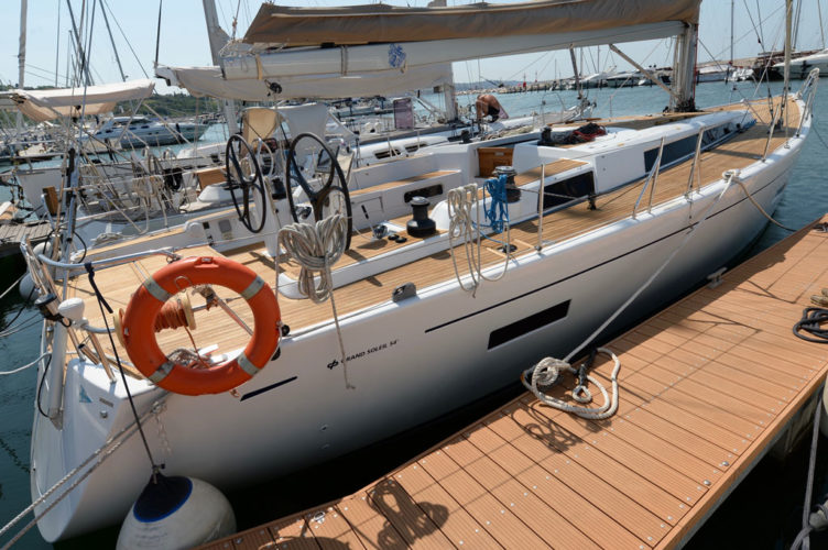 Grand Soleil 54