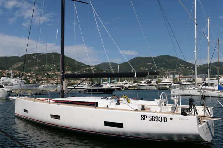 ICE YACHTS 52 RS